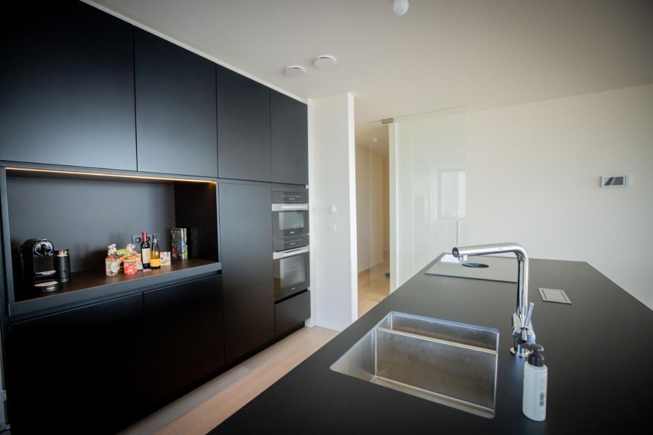 La Risacca, Luxurious, 3 Bedroom, Sea View Design Apartment Кадзанд Екстериор снимка